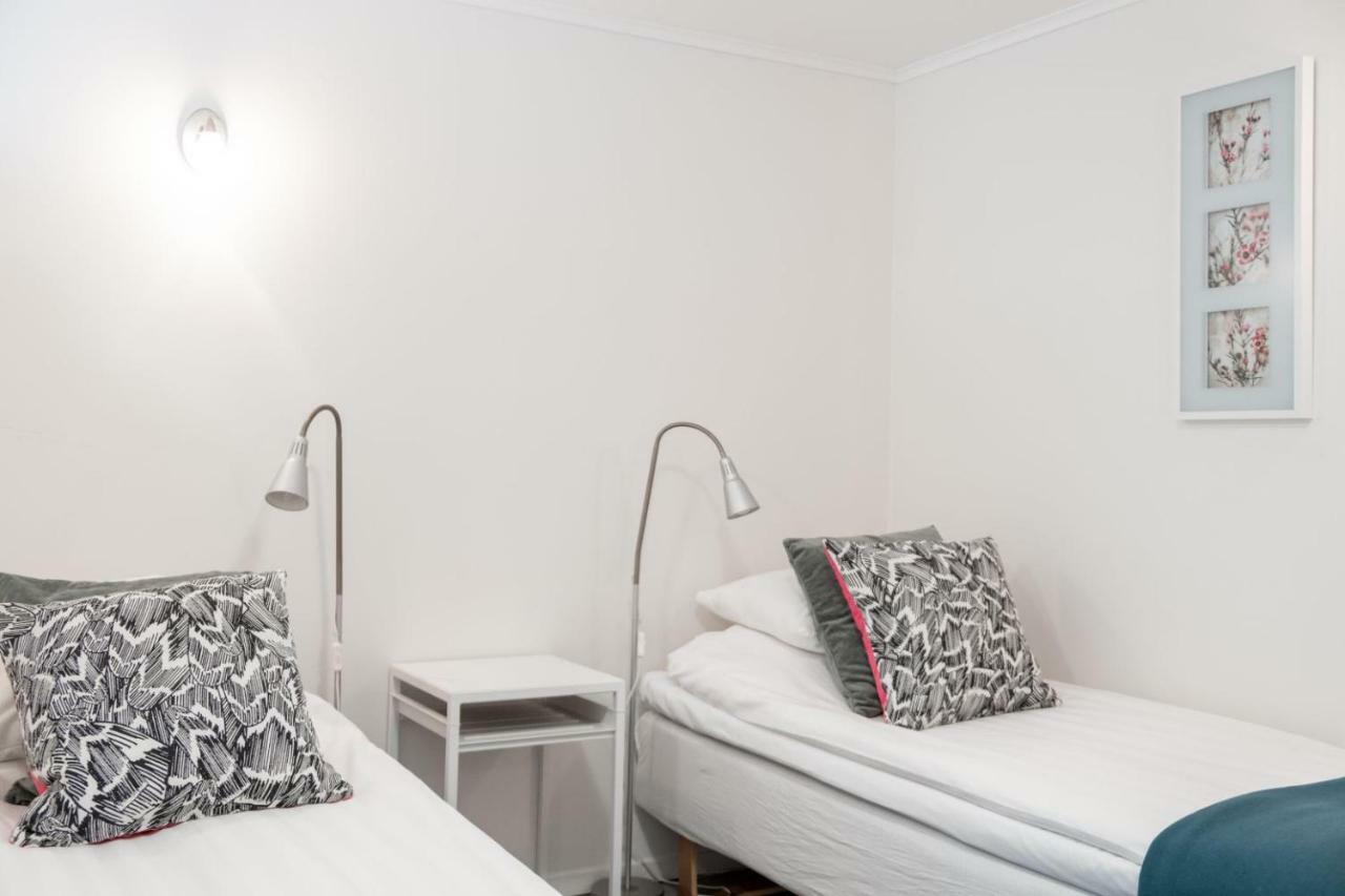 Ettsmart Hotell Sollentuna Exterior photo